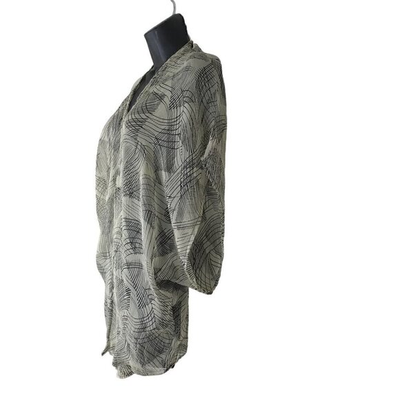 WINTER Kate !00% Vintage Silk Kimono Style Oversized Size XS - Picture 3 of 6